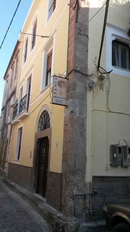 Selana Apartments Mytilíni المظهر الخارجي الصورة